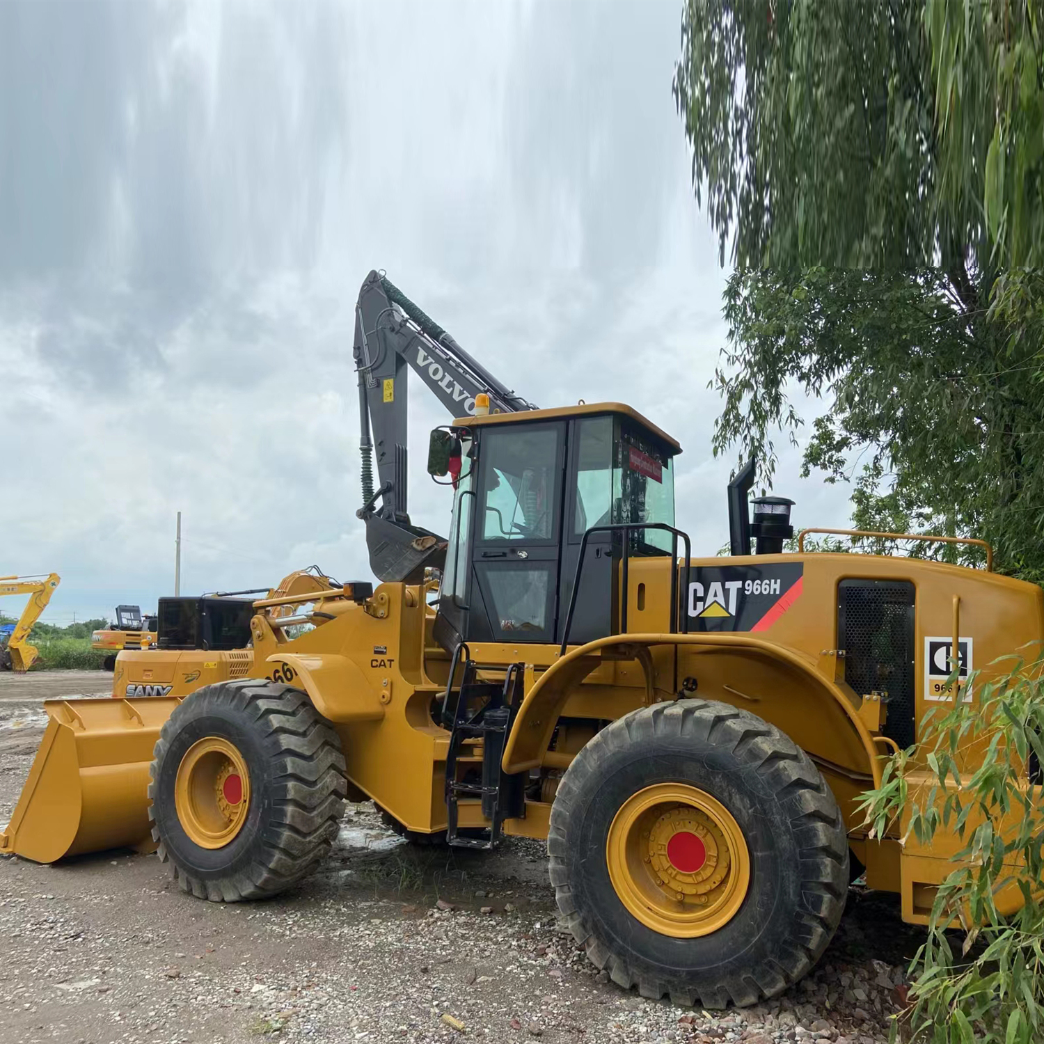 ယှဉ်ပြိုင်နိုင်သောစျေးနှုန်း Original Used Caterpillar 966H Wheel Loader Cat ရောင်းရန်ရှိသည်။