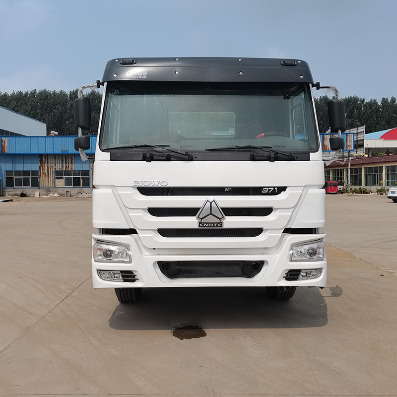 ဇမ်ဘီယာအတွက် Hot Product Sinotruk Howo 6*4 ဒီဇယ်ဘယ်/ညာ လက်မောင်း Euro2/3 #50/#90 ထွန်စက်ထရပ်ကား