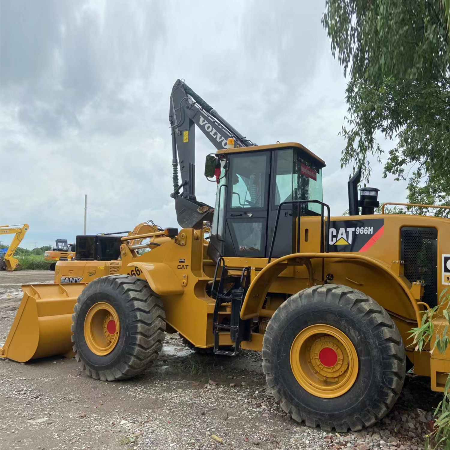 ယှဉ်ပြိုင်နိုင်သောစျေးနှုန်း Original Used Caterpillar 966H Wheel Loader Cat ရောင်းရန်ရှိသည်။