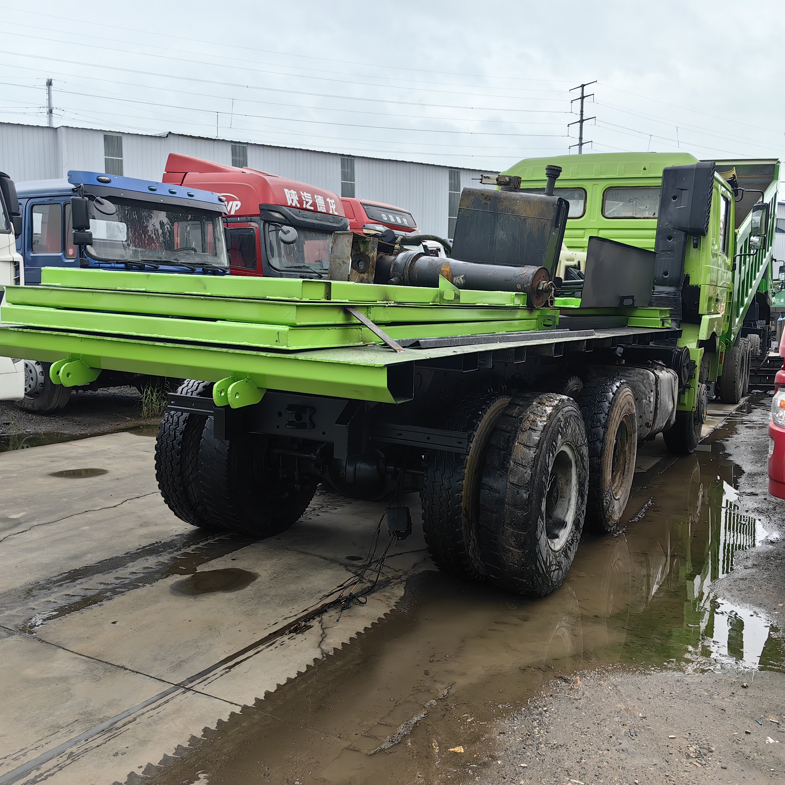 Used Good Condition 380hp 10wheelers 30tons 20cbm Shacman 6*4 Dump Truck Tipper Truck 