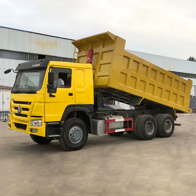 အသုံးပြုထားသော Sinotruk HOWO 375hp Dump Truck 10 Tires Tipper Truck သည် အာဖရိကသို့ တင်ပို့ခြင်း