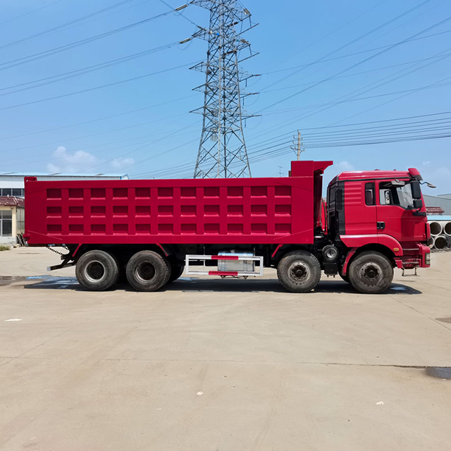 အရည်အသွေးမြင့် တရုတ်အမှတ်တံဆိပ် Shacman F3000 380 Hp 8X4 Dump Truck