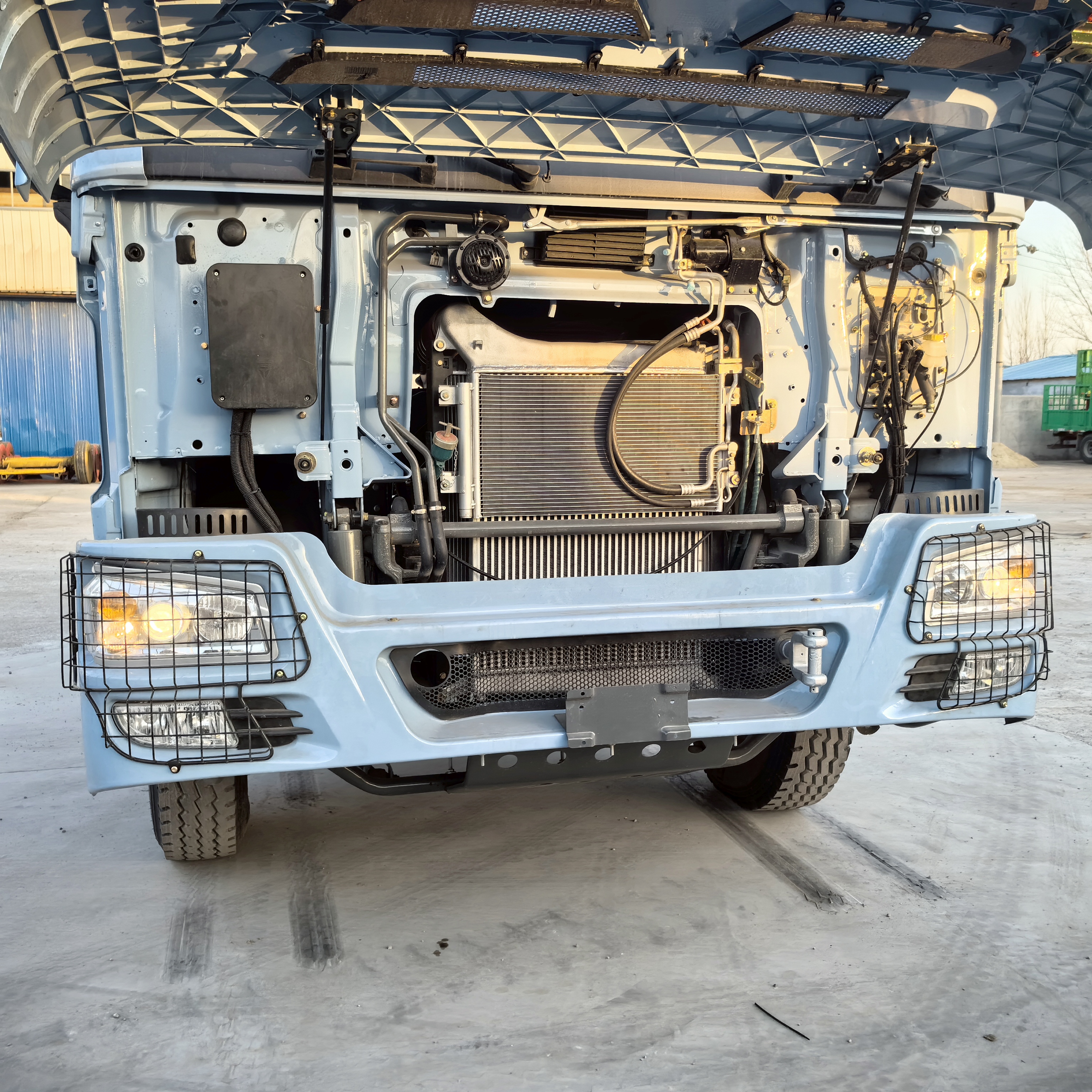 Sinotruk 371 375HP 6x4 Then Practic Head Tract Tracts Trucks Head